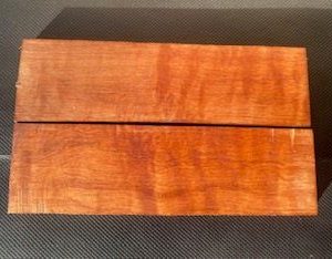 Arbousier paire bois (AR183) 129x37x5  EN STOCK