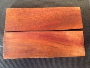 Arbousier paire bois (AR184) 129x40x5  EN STOCK